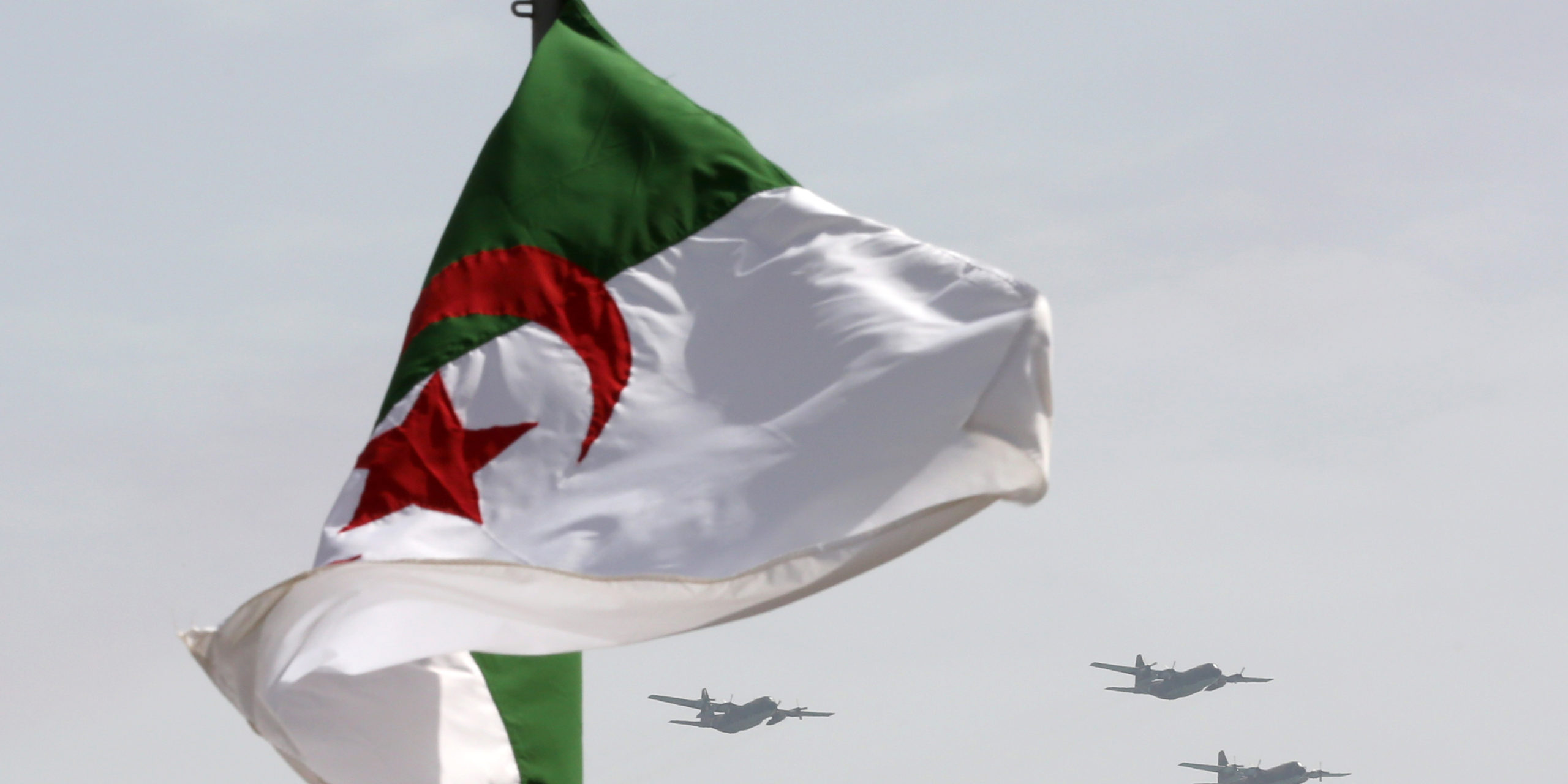 Las maniobras militares conjuntas Argelia-Rusia generan preocupación en Bruselas