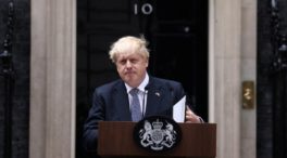 Boris Johnson anuncia su dimisión como líder 'tory': «En política, nadie es imprescindible»