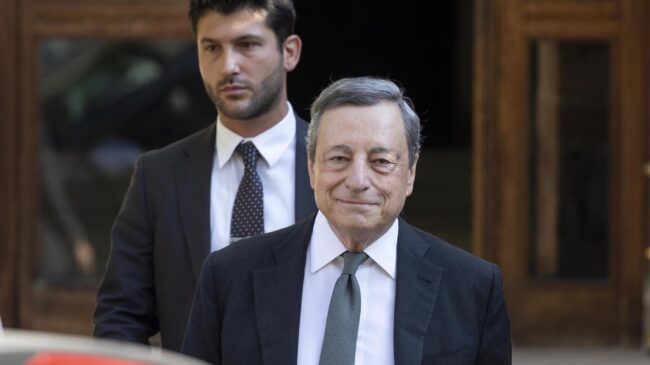 Draghi valora permanecer como primer ministro ante la "hora de la verdad"