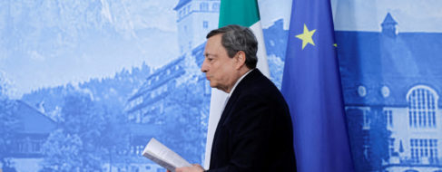 Crisis en Italia: Draghi dimite como primer ministro y el presidente rechaza su cese