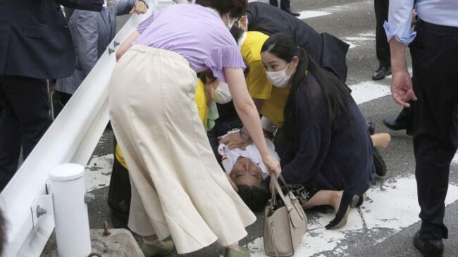Muere el ex primer ministro de Japón, Shinzo Abe, tras un atentado con disparos en un acto electoral