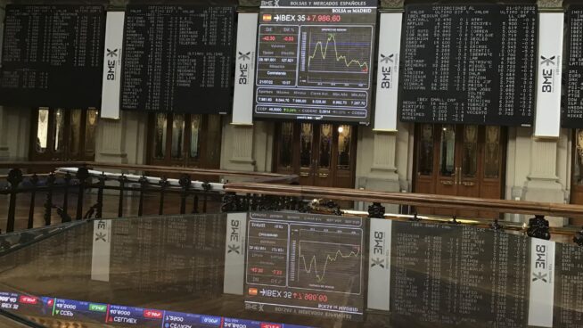 La Bolsa española y el euro caen tras la subida de tipos del BCE