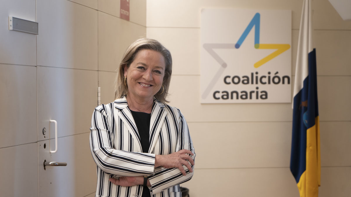 Ana Oramas: «No sé si Sánchez ignora la realidad y llegará tarde, como Zapatero»