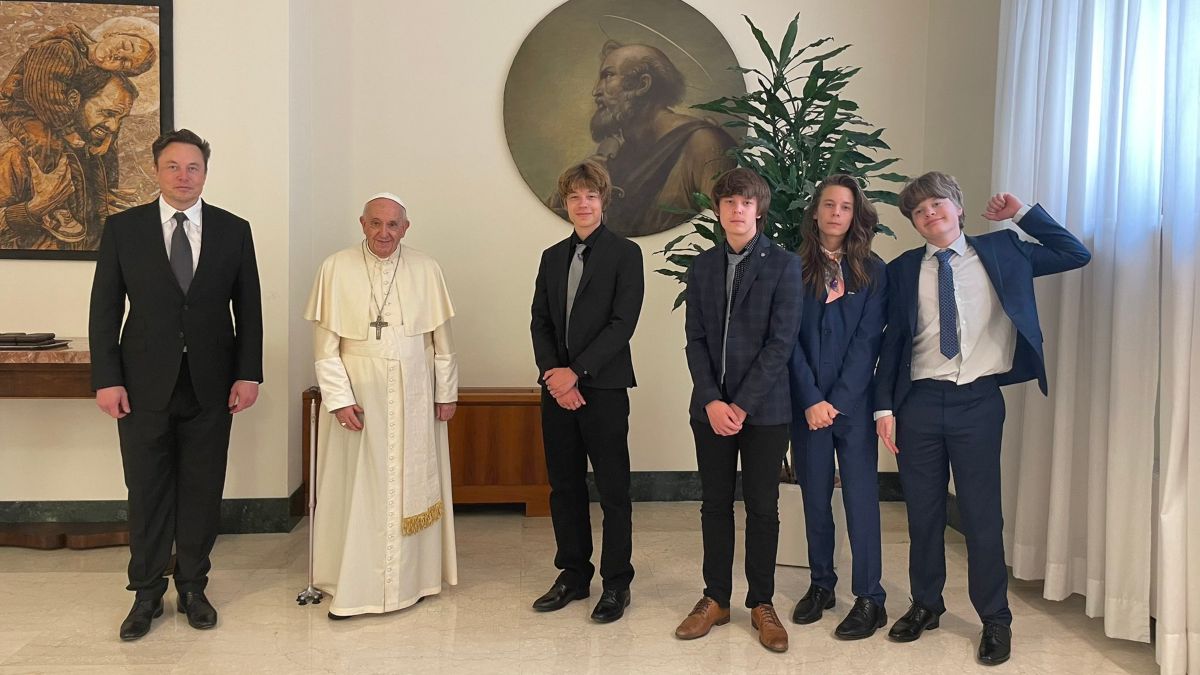 El Papa Francisco recibe a Elon Musk