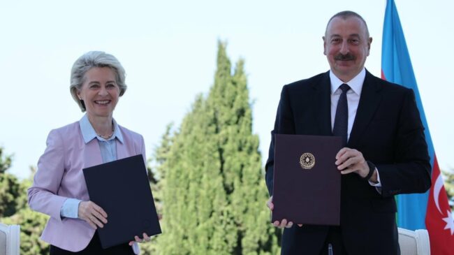 La Unión Europea y Azerbaiyán firman un acuerdo para duplicar el suministro de gas azerí