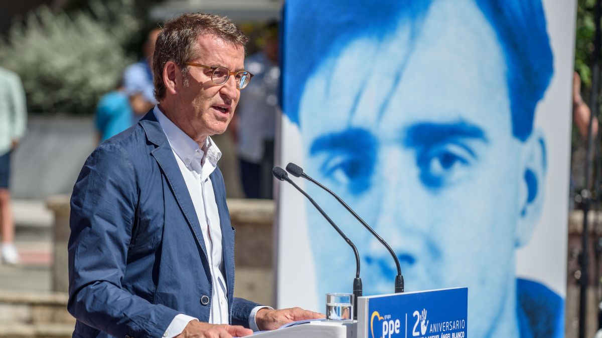 Feijóo se compromete a derogar la Ley de Memoria Democrática