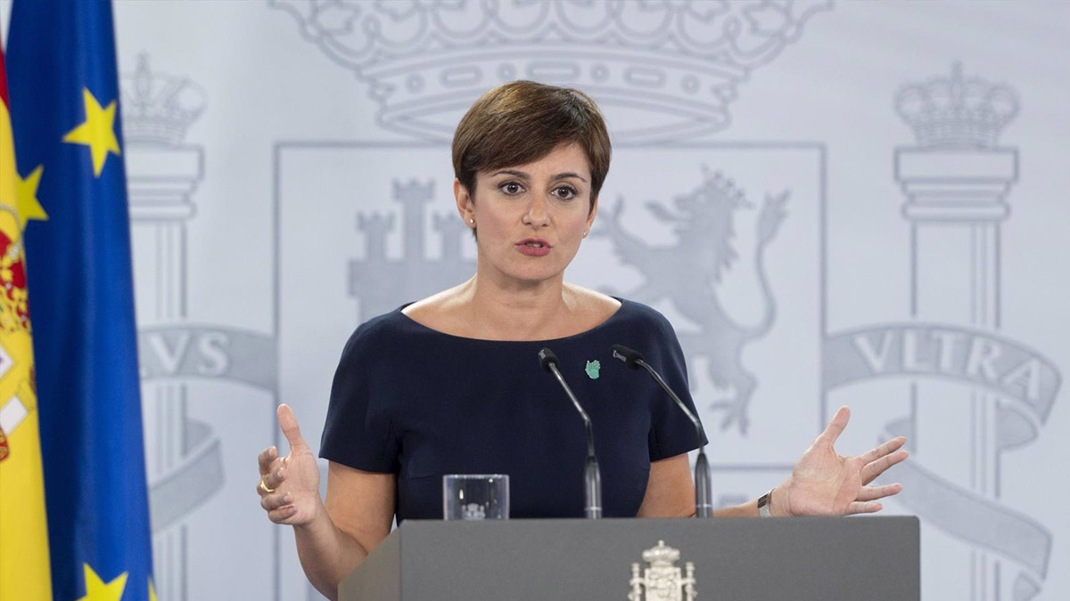 La portavoz del Gobierno desvincula la dimisión de Lastra de cuestiones internas del partido