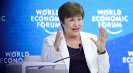 El FMI exige a los países con más deuda que reduzcan el déficit para controlar la inflación