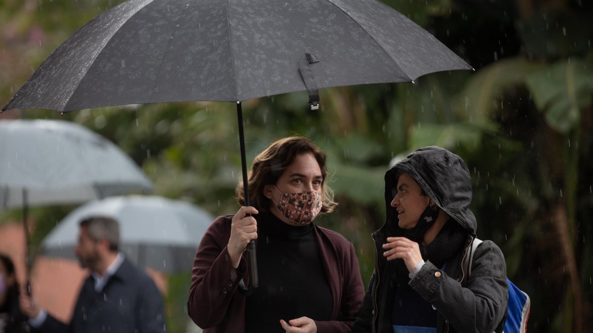 Un juzgado de Barcelona anula la multa de Colau a Idealista por incumplir la ley de vivienda