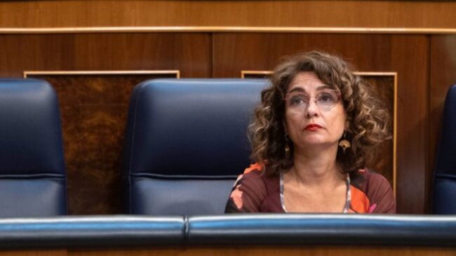 María Jesús Montero es la elegida por Sánchez para sustituir a Lastra como vicesecretaria general del PSOE