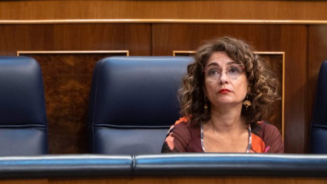 María Jesús Montero es la elegida por Sánchez para sustituir a Lastra como vicesecretaria general del PSOE