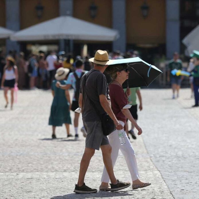 El calor sigue apretando en seis comunidades en alerta naranja con máximas de hasta 41 grados