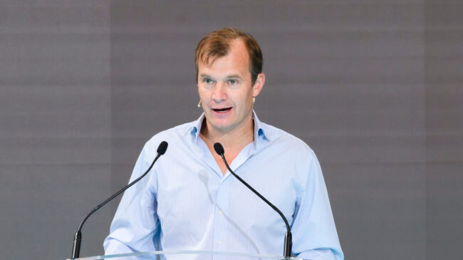 MásMóvil y Orange resisten a las pequeñas 'telecos' ganando 17.500 líneas fijas en octubre