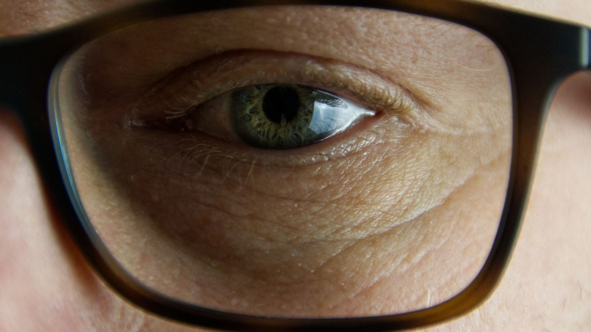 Tensión ocular alta, la peligrosa señal del glaucoma: qué es y cómo atajarla