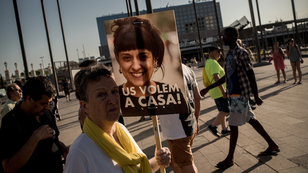 Así se fugó Anna Gabriel: cambió su cita en el Supremo para ver si arrestaban a Mireia Boya