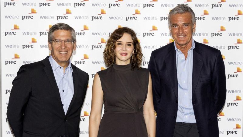 PwC homenajea a sus 5.000 profesionales
