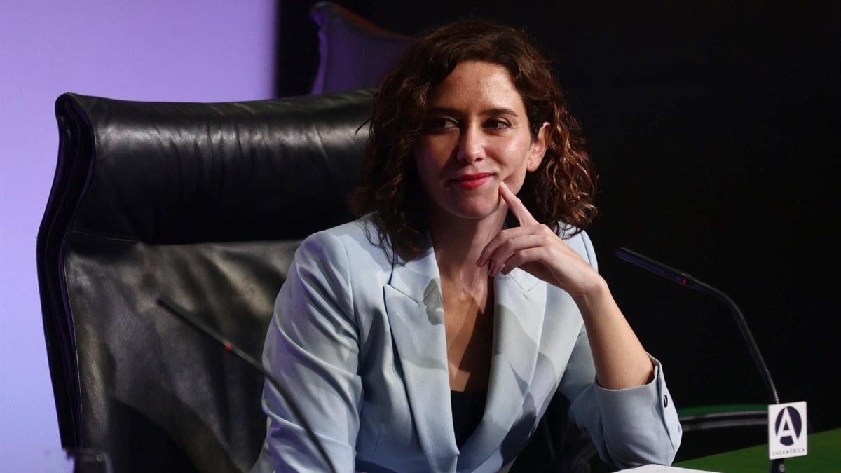 Ayuso tilda de «delirio comunista» de Sánchez el nombramiento del nuevo fiscal del Estado
