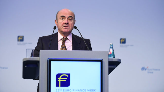 De Guindos (BCE) dice que las subidas de los tipos de interés están en su «recta final»