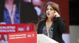 Indignación en el feminismo por el cese de Adriana Lastra por estar embarazada