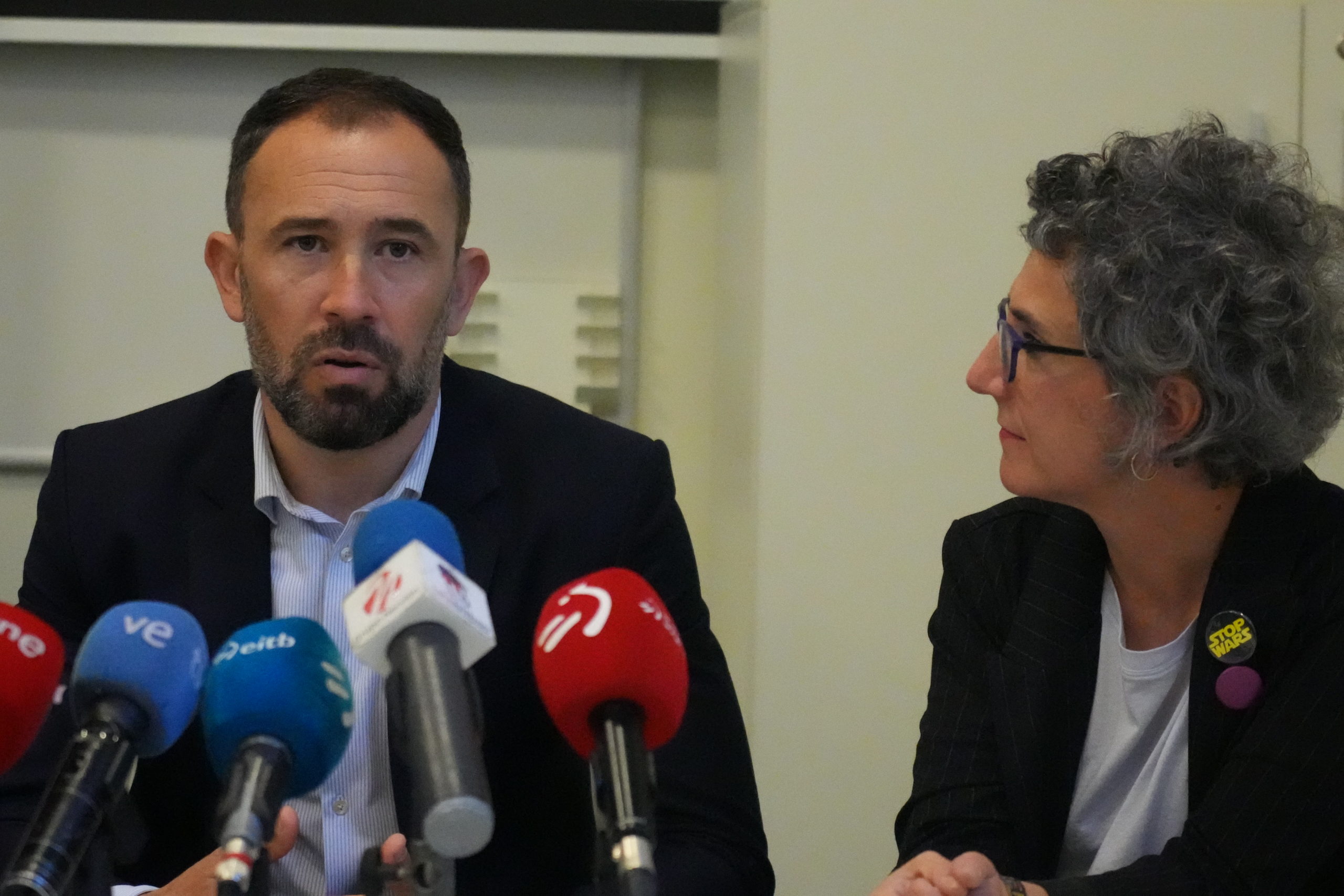 El delegado del Gobierno rechaza una negativa al traspaso de transferencias a Euskadi