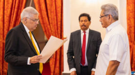 El primer ministro de Sri Lanka, presidente interino ante la huida de Rajapaksa
