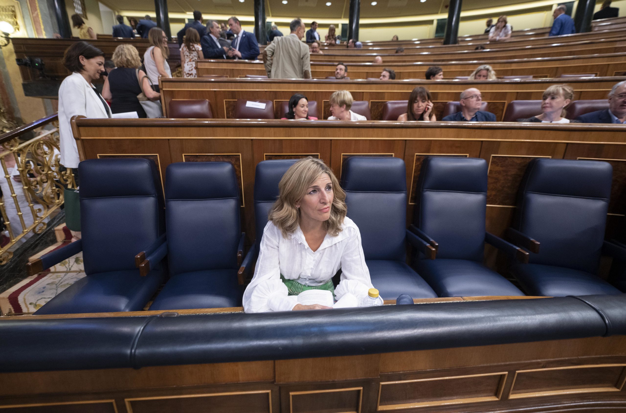 El PSOE entra en la ‘guerra’ de Iglesias con Díaz: ofrece apoyo y presencia en medios a Podemos