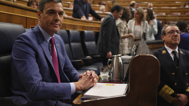 El PSOE se alía con el PP para elevar el gasto en Defensa al 2% ante el rechazo de Podemos