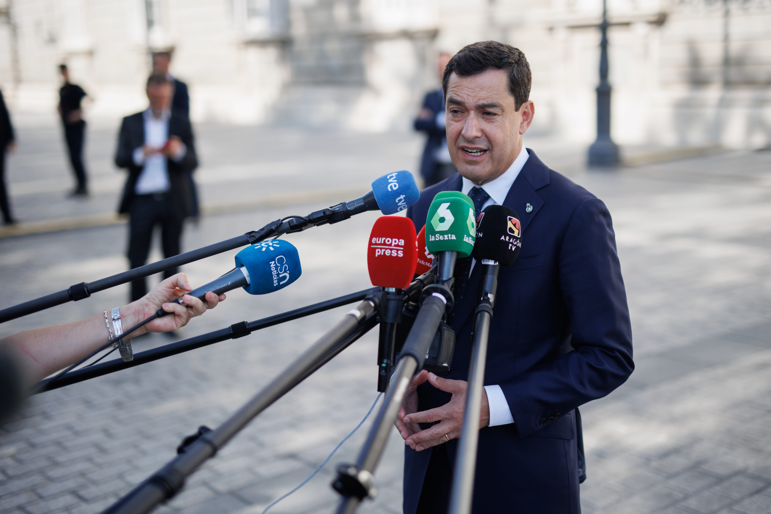 Moreno cree que Sánchez ha dado su "enésimo bandazo"