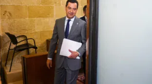 Moreno confía en abrir una «nueva relación» con  Sánchez