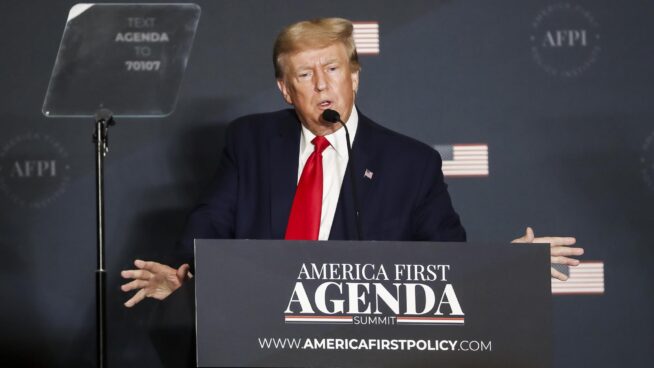 Un juez decidirá si publica las razones del registro a Trump sin datos sensibles