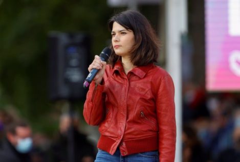 Polémica por el viaje de Isa Serra a EEUU a pesar de tener antecedentes penales