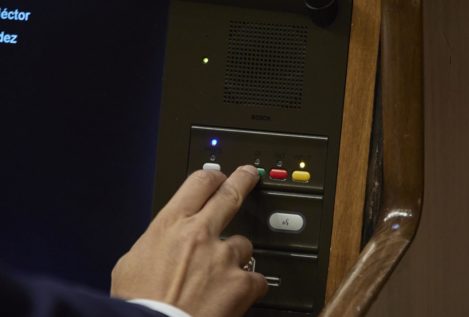 División en la coalición: PSOE y Podemos votan diferente en más de 30 ocasiones