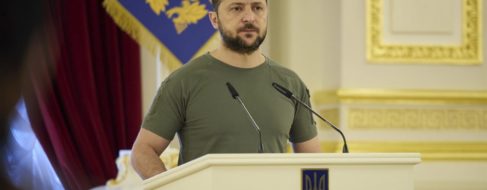 Zelenski destituye al jefe de Inteligencia y a la fiscal general del país por traición