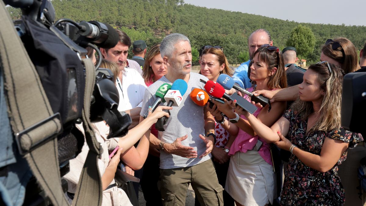 Marlaska apuesta por la «prevención en invierno» como política contra los incendios