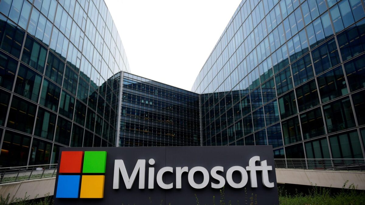 Microsoft logra un beneficio histórico de 72.700 millones impulsado por su plataforma en la nube