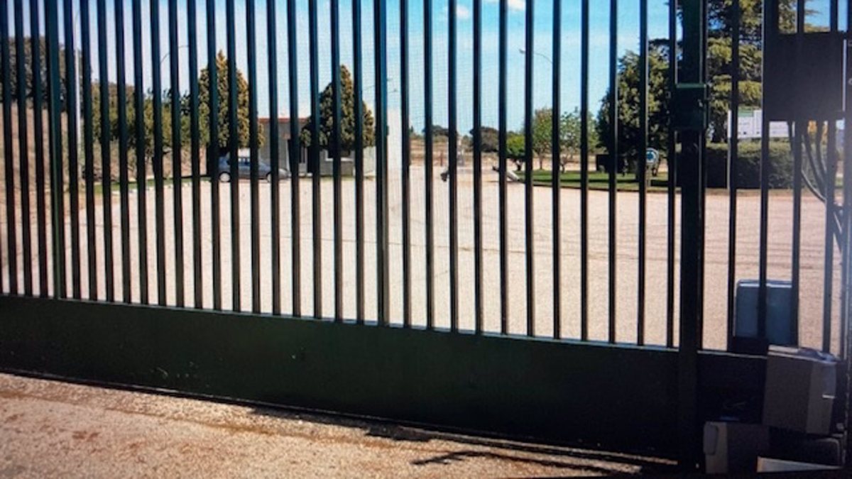 Una mujer muere al quedar atrapada cuando trabajaba en un punto limpio de Plasencia