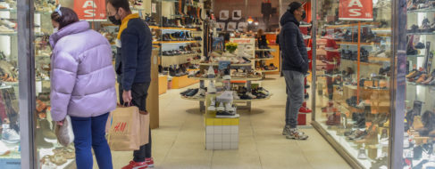 Los beneficios de las empresas españolas caen un 5% hasta marzo, mientras suben en la UE