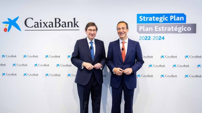 Caixabank pierde otros 100.000 clientes y suma ya 600.000 en poco más de un año