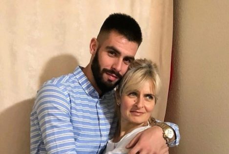 El futbolista que donó el hígado para salvar a su madre: «Ella me dio la vida y yo se la extendí»