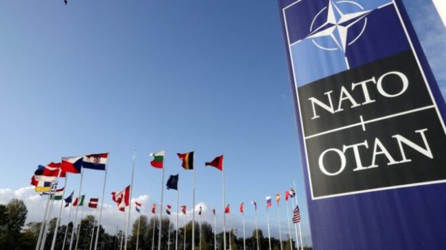 Una espía rusa se infiltró en la base de la OTAN en Nápoles durante años