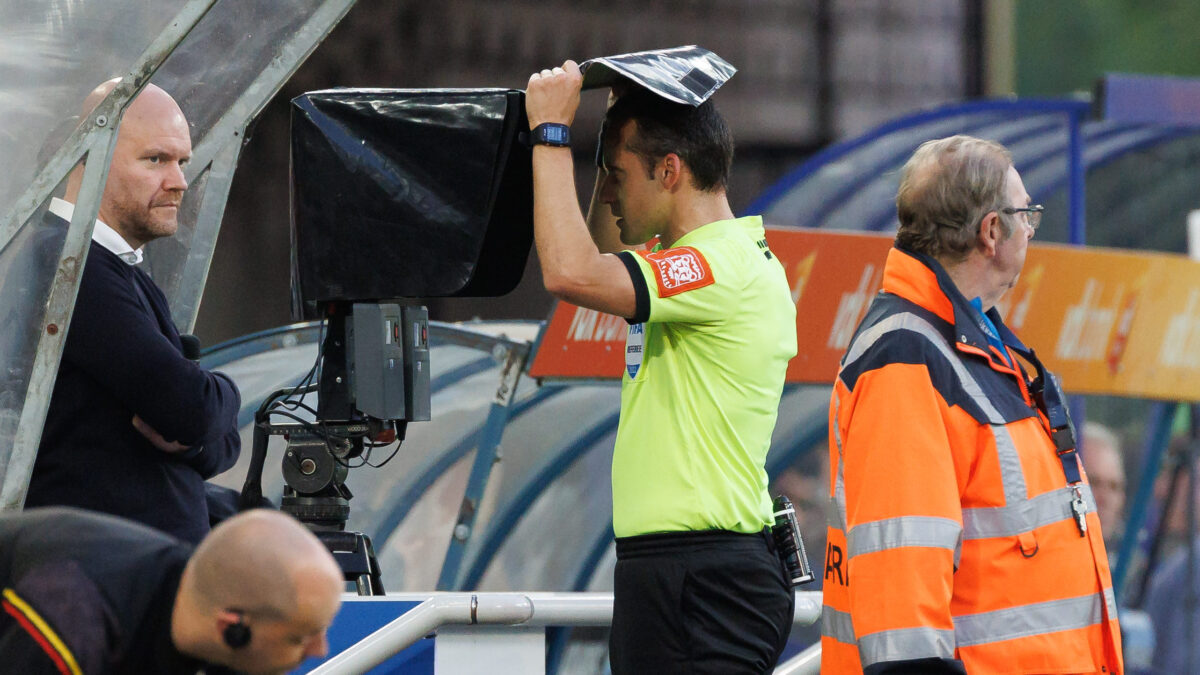 Guía del arbitraje español para el arranque de La Liga: cambios de reglas y criterios