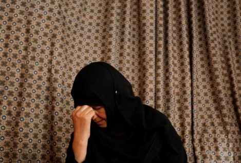 Los talibanes despejan a tiros una protesta de mujeres en Kabul