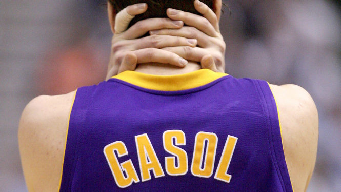 Los Lakers retirarán el '16' de Gasol, el mayor honor al que aspira un jugador de baloncesto