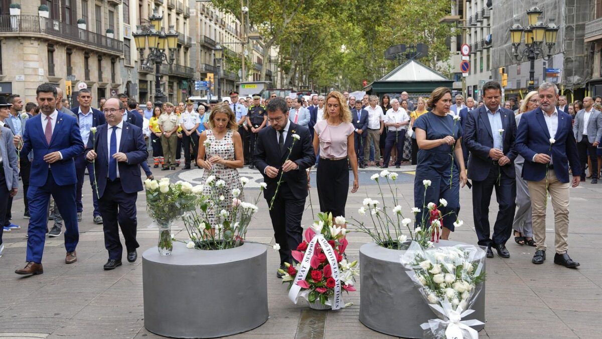 Colau pide al independentismo no usar el 17-A para alimentar teorías de la conspiración