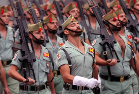 Defensa corta la polémica y mantiene en Madrid el desfile militar del 12 de octubre