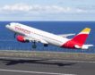 Comienza la huelga de tripulantes de Iberia Express: 3.700 clientes se han visto afectados