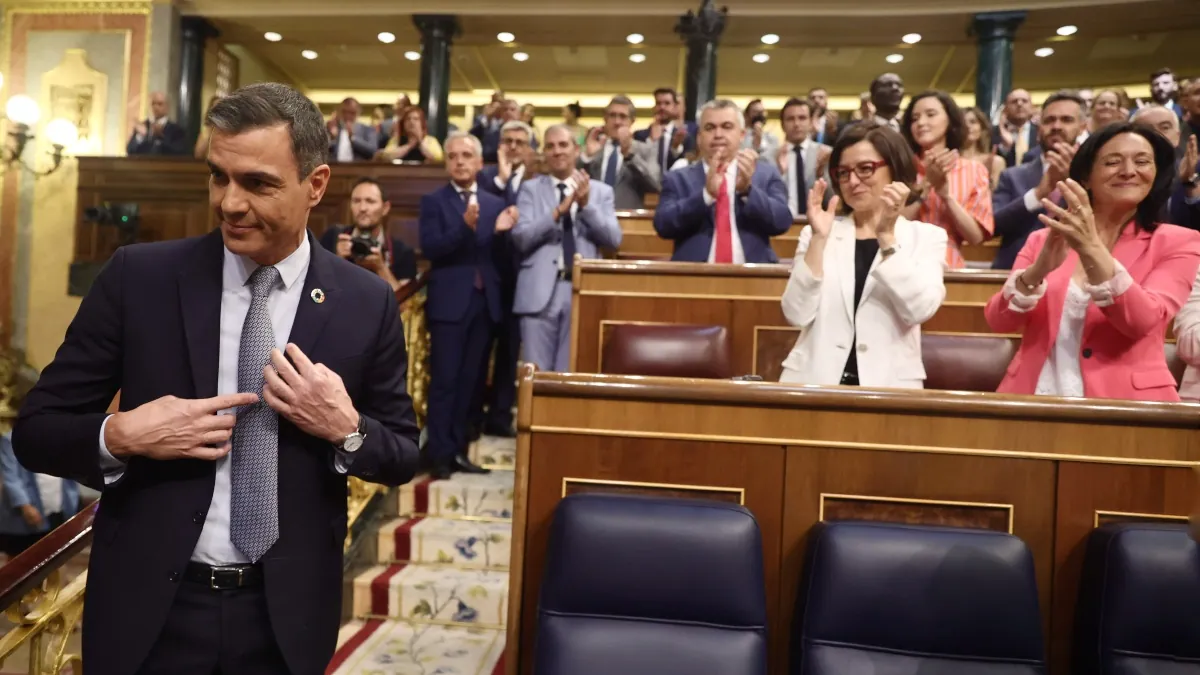 Sánchez se echará a las calles con 30 actos en los que defenderá la labor del Gobierno