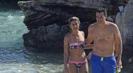 Así han sido las vacaciones de Pedro Sánchez y su familia (de Mojácar a Lanzarote)