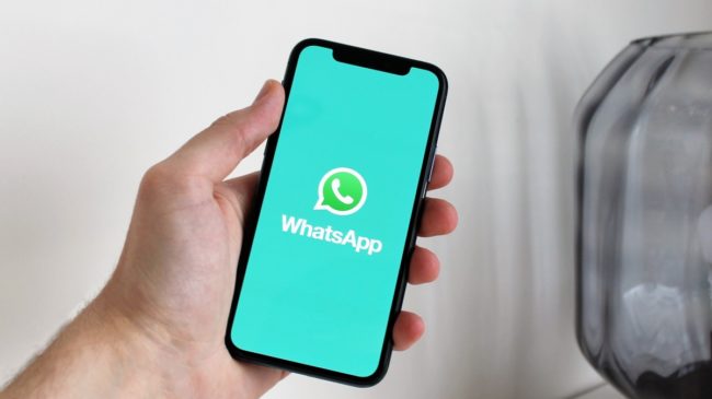 Nueva actualización de WhatsApp: bloquear capturas de pantalla o la última conexión