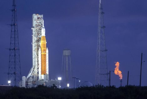 La NASA cancela el primer lanzamiento de Artemis por una fuga de combustible
